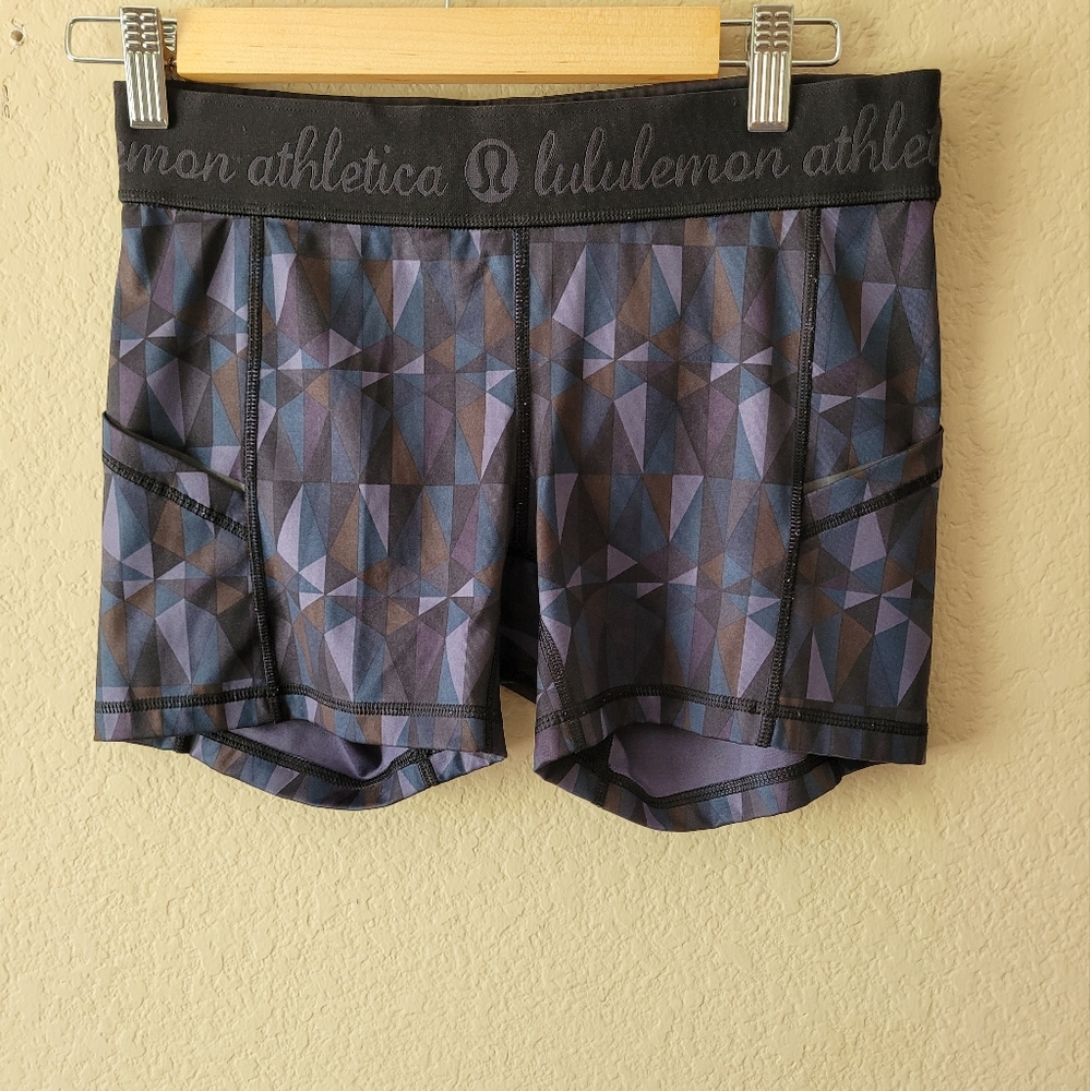 Lululemon tights 8